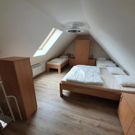 Utulny Na Slapech Lägenhet